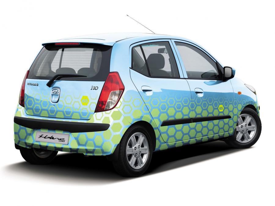  Hyundai i10 i-Blue CNG Concept 2008 года  (фото 2 из 2)